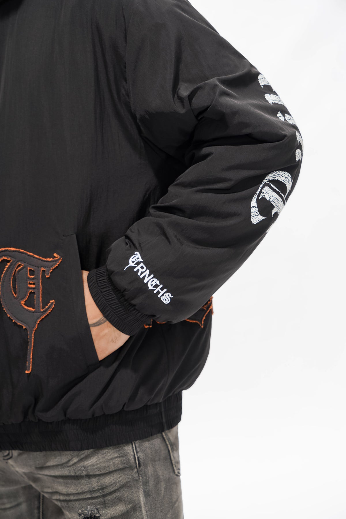 HEAVEN'S ARMOR Black Hoodie-