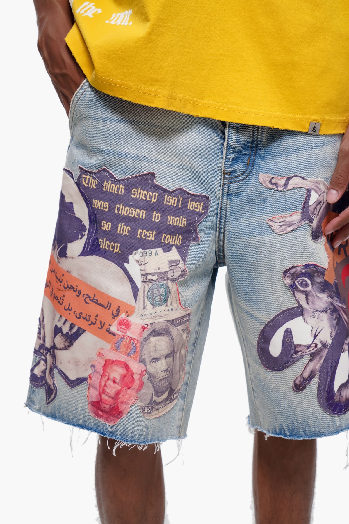 COLLAGE - Light Blue Wash Denim Shorts -