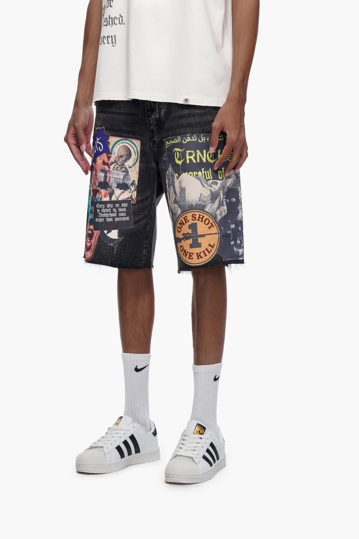 COLLAGE - Black Wash Denim Shorts -