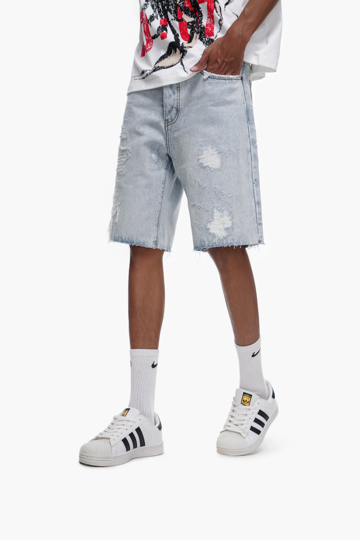 DISTRICT - Light Blue Wash Denim Shorts -