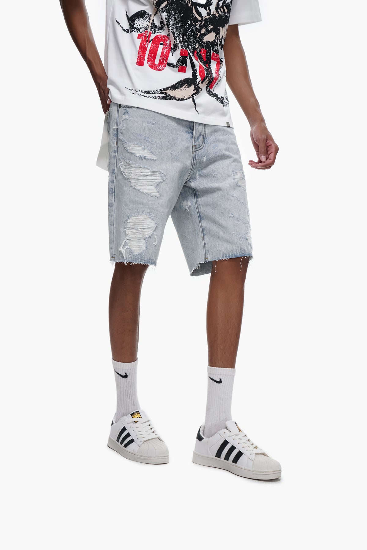 DISTRICT - Light Blue Wash Denim Shorts -