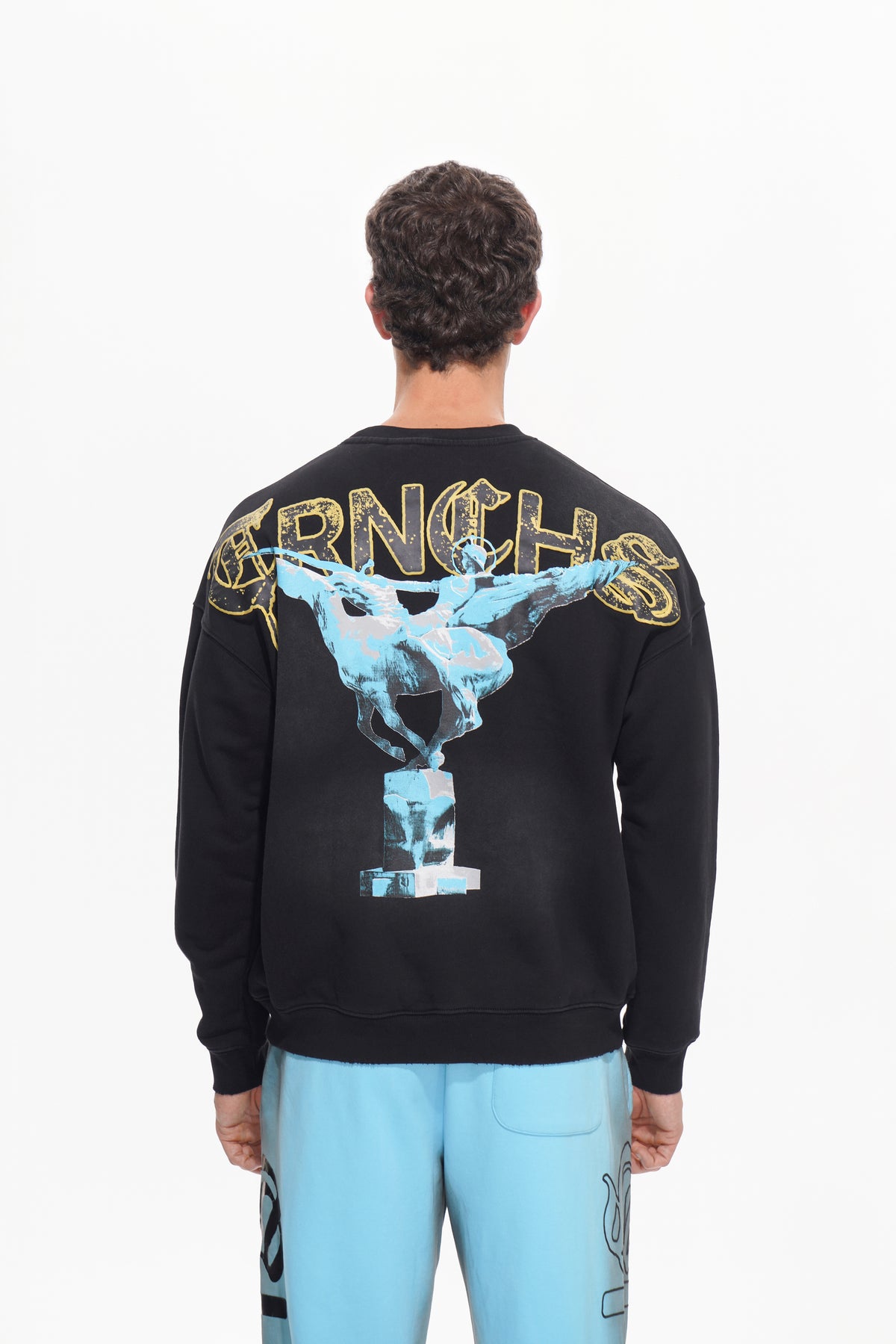 ANGELS AMOUNG VULTURE Black Sweater-