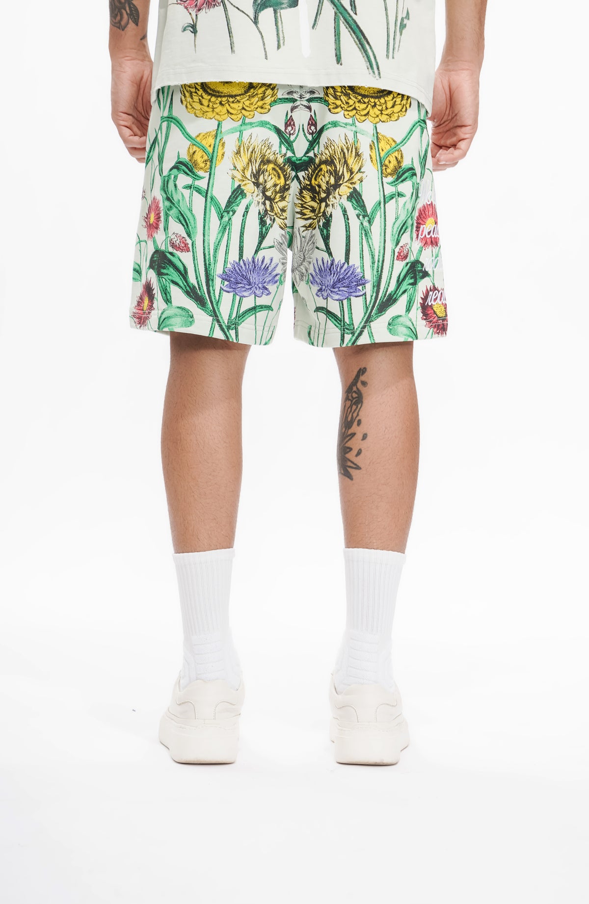 GROWN IN WAR SHORTS -