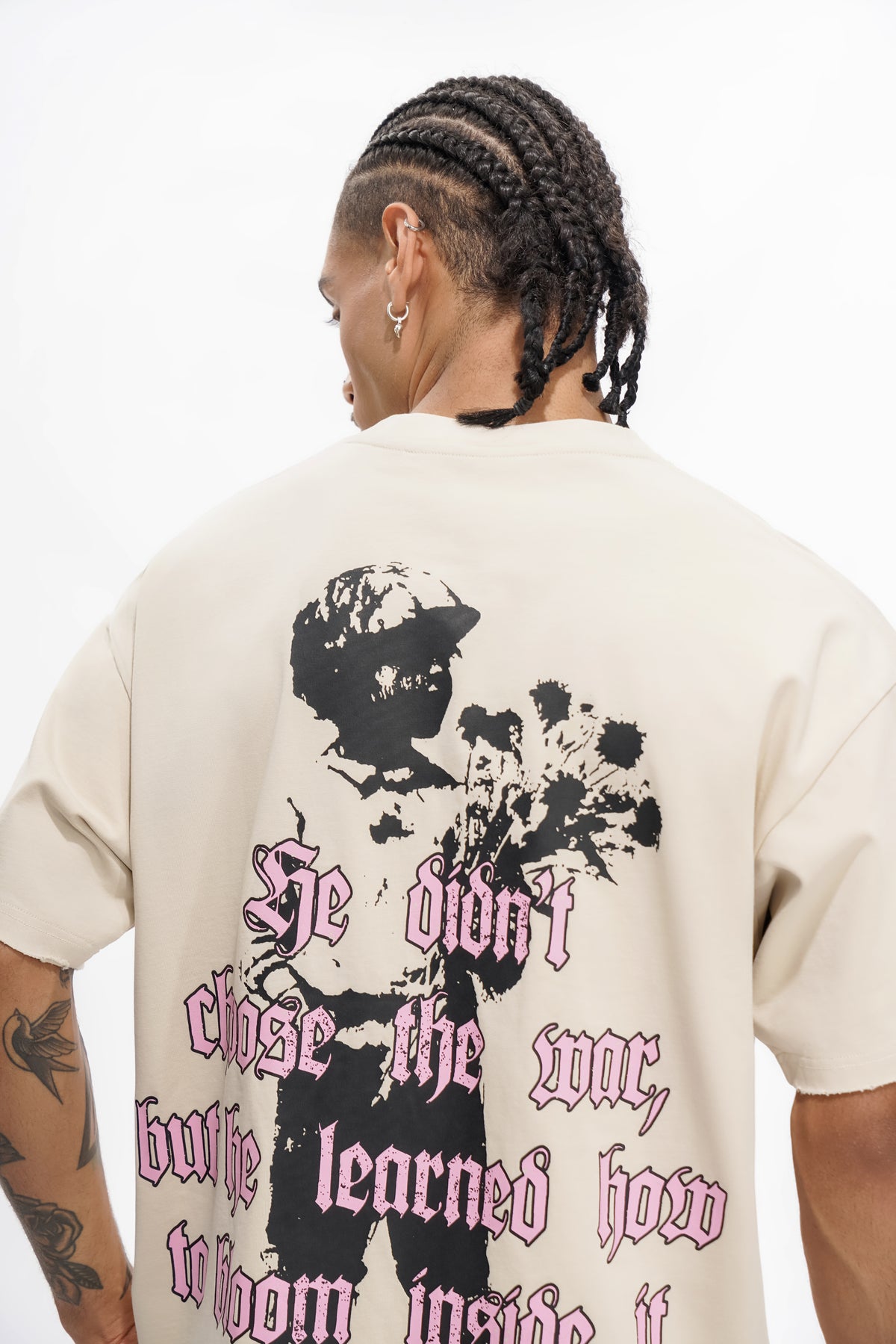 THORNS & PURPOSE Off-White T-Shirt