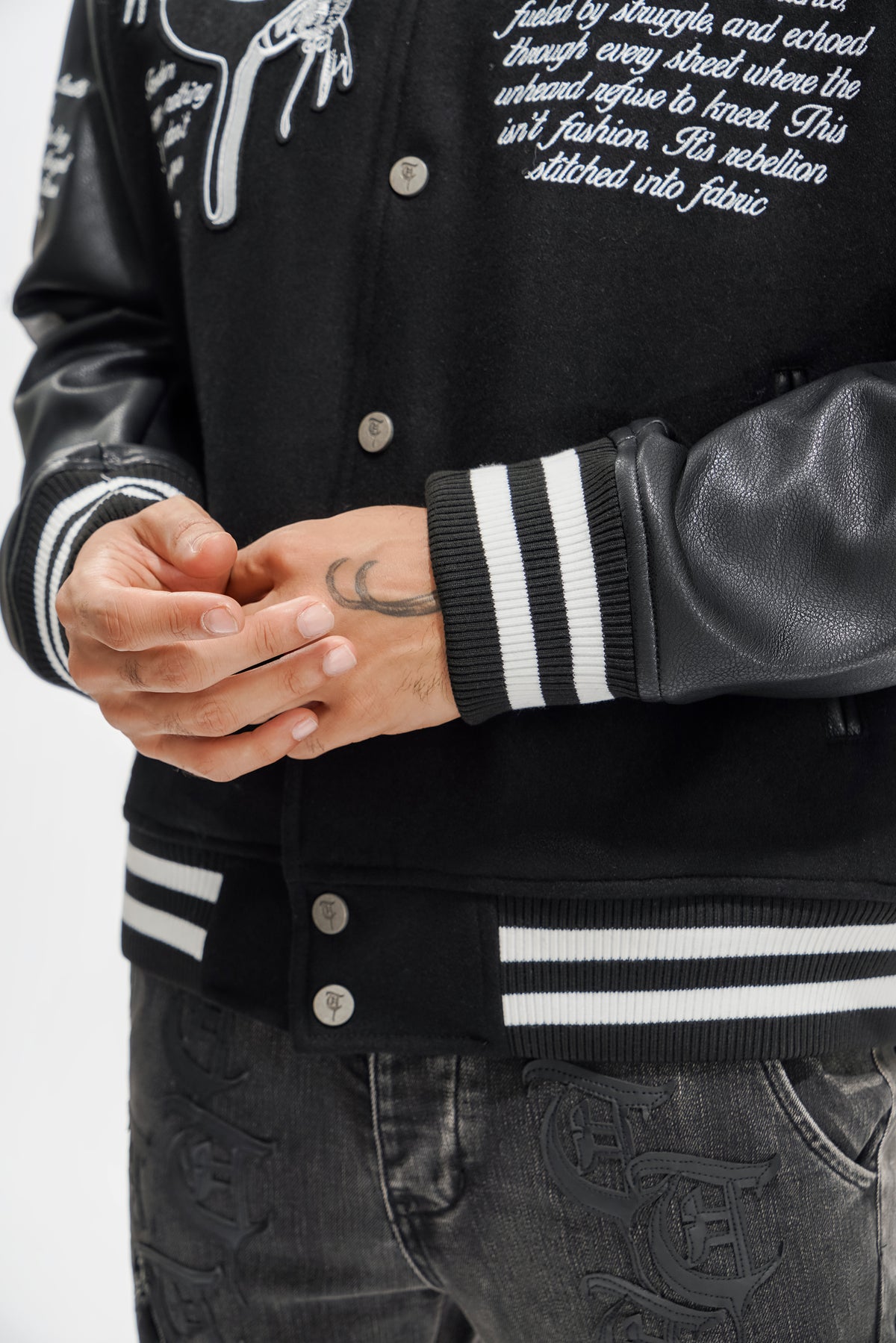 LEAD THE PACK Schwarze Collegejacke