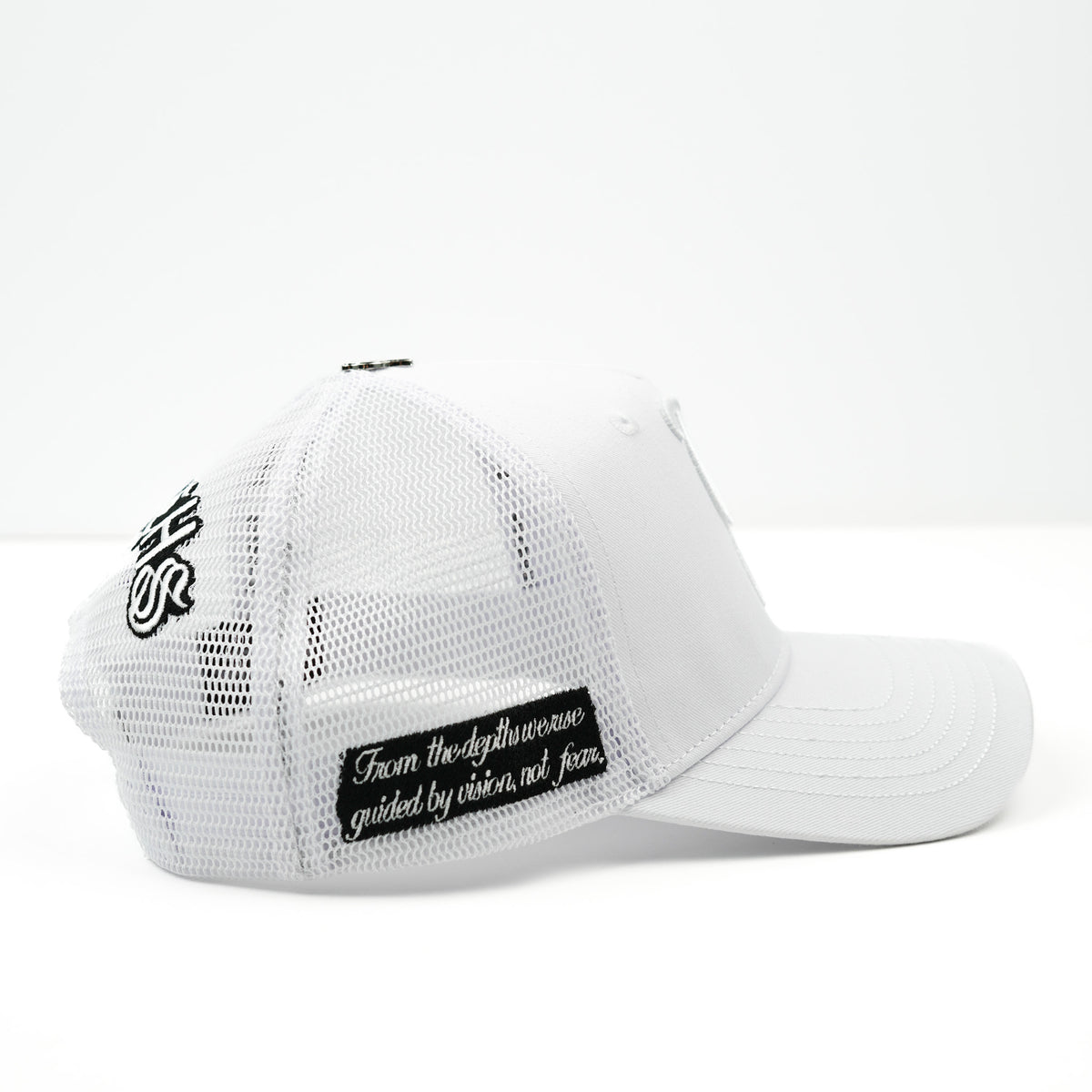5-PANEL TRUCKER CAP White