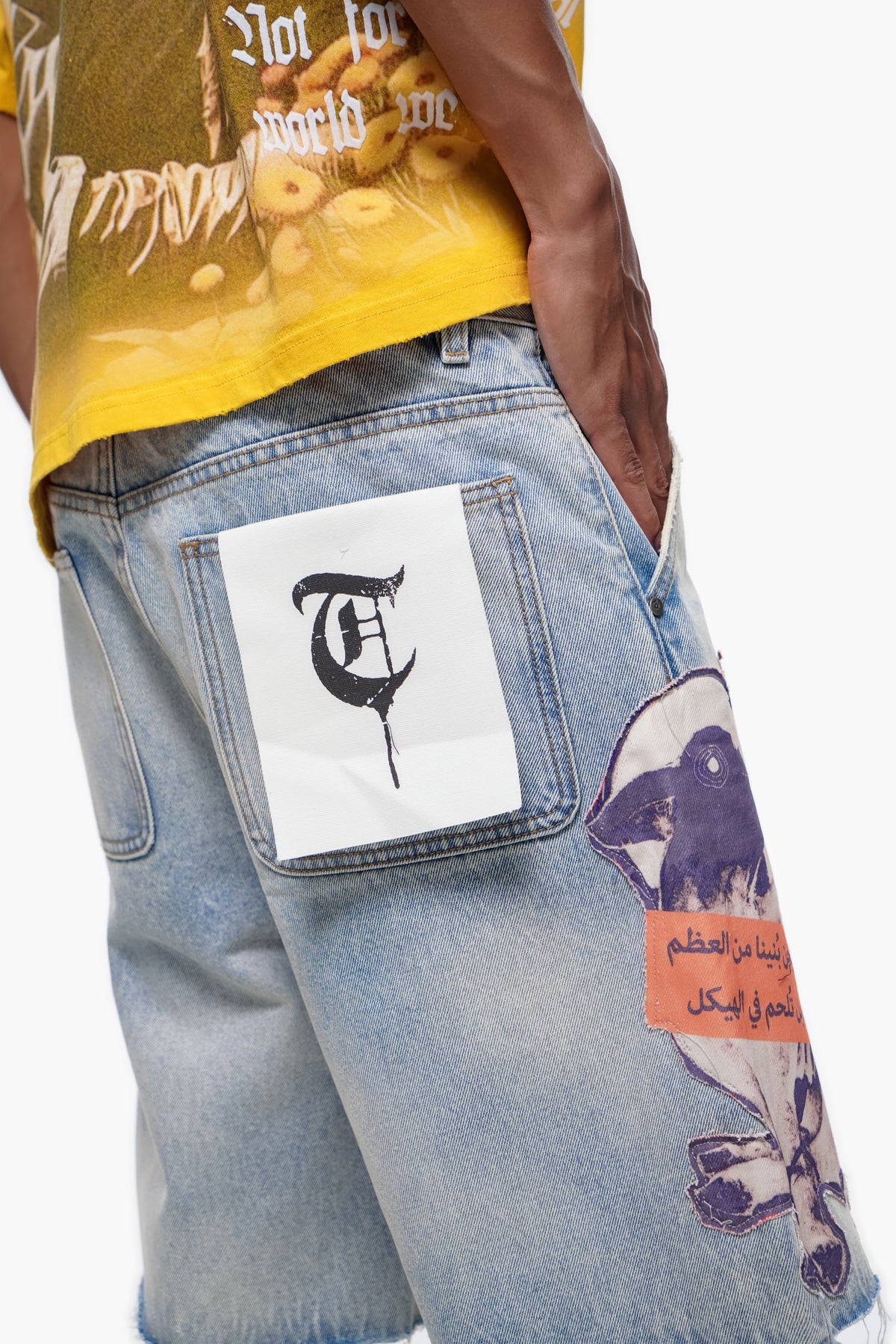 COLLAGE - Light Blue Wash Denim Shorts -