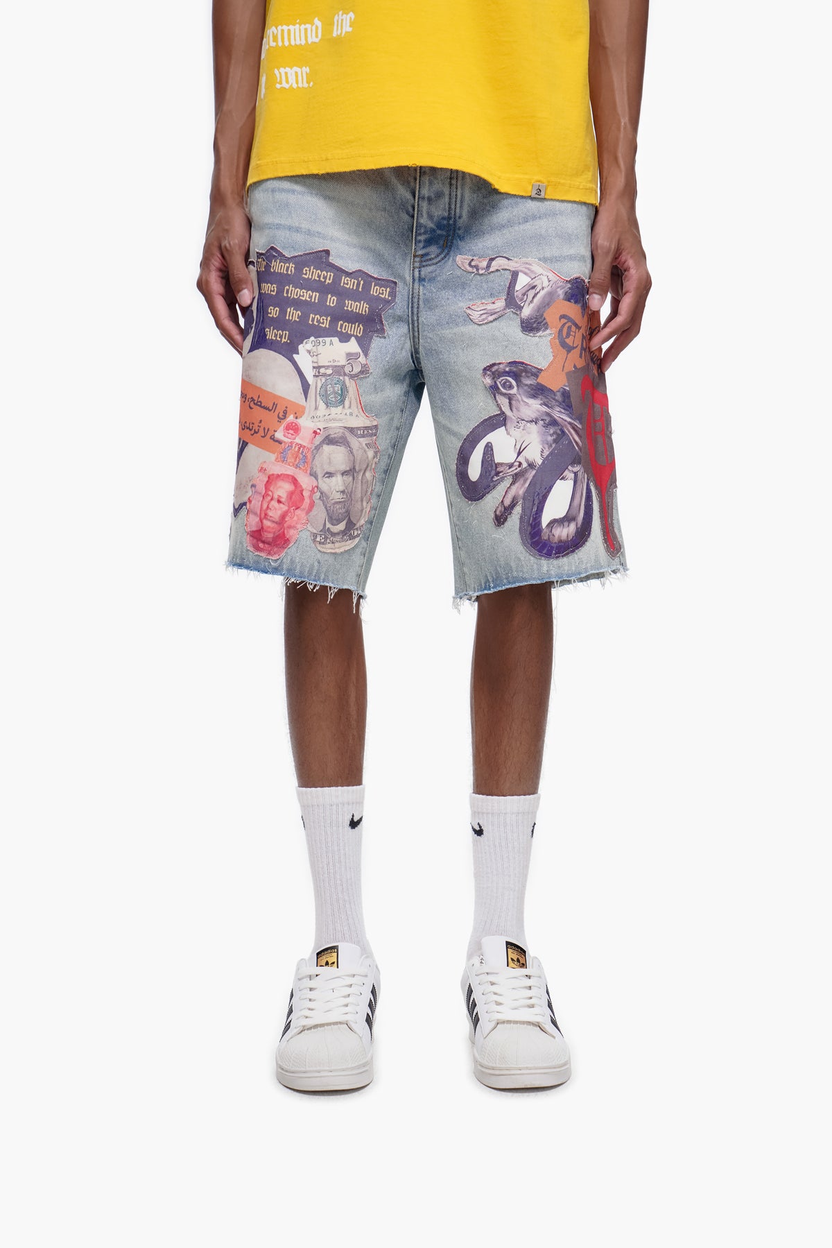 COLLAGE - Light Blue Wash Denim Shorts -