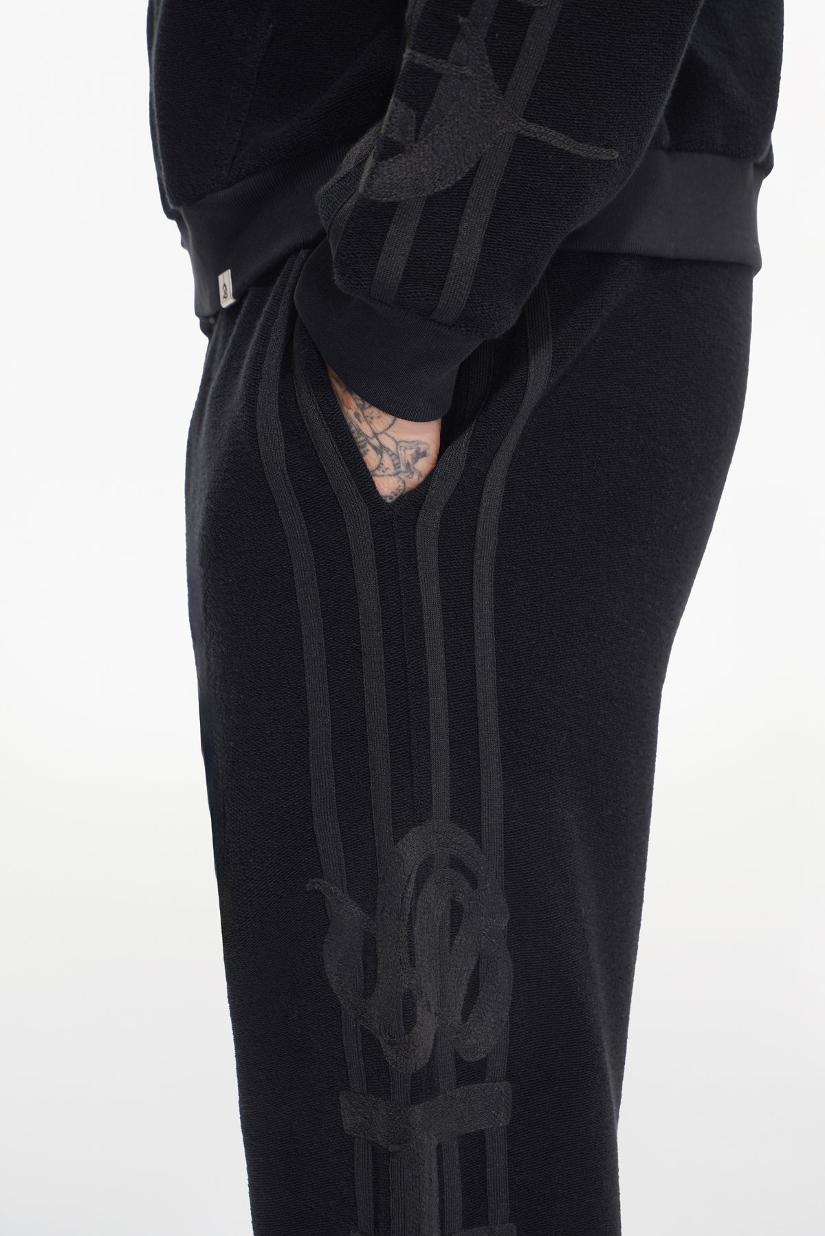 STEALTH DOCTRINE Black Pants-