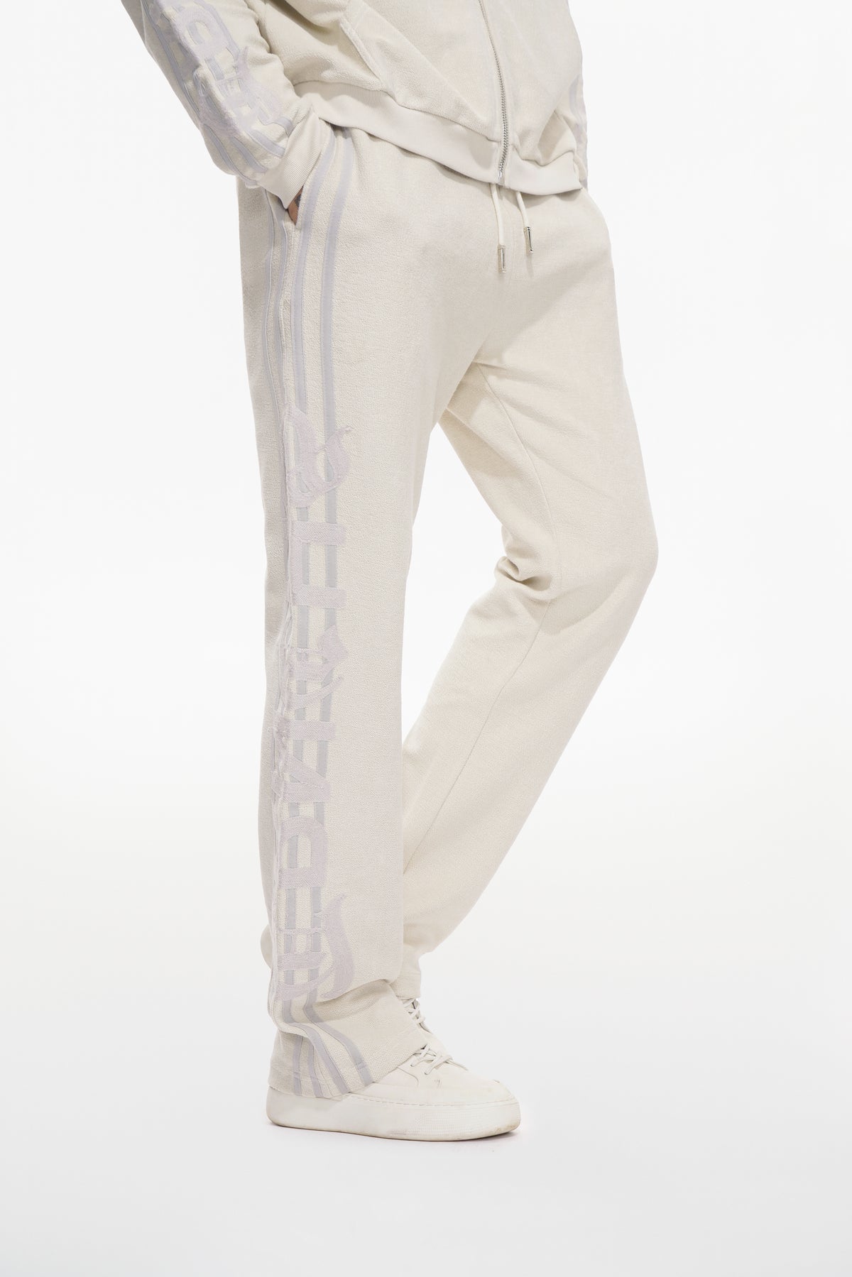 STEALTH DOCTRINE Off-White Pants-