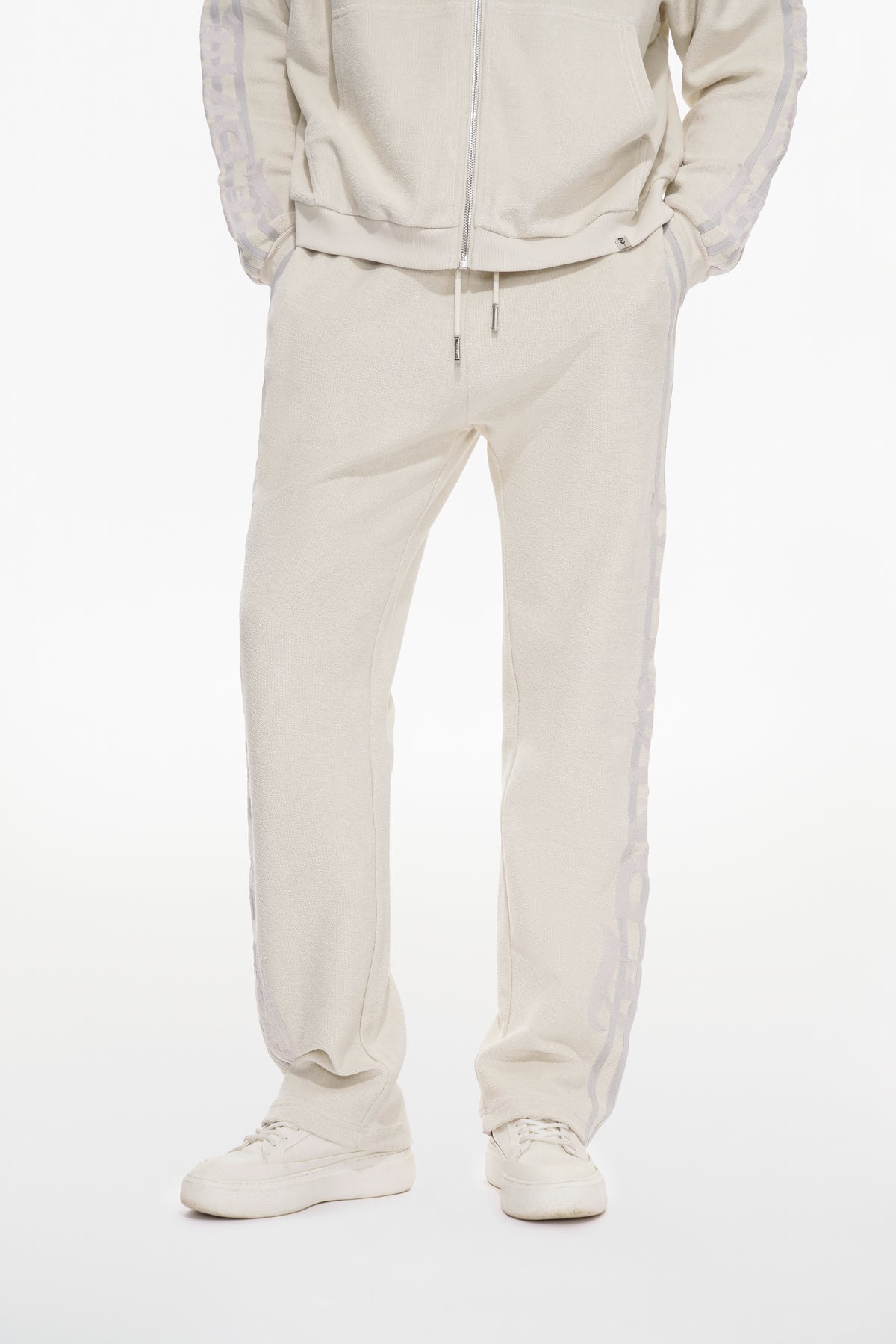 STEALTH DOCTRINE Off-White Pants-